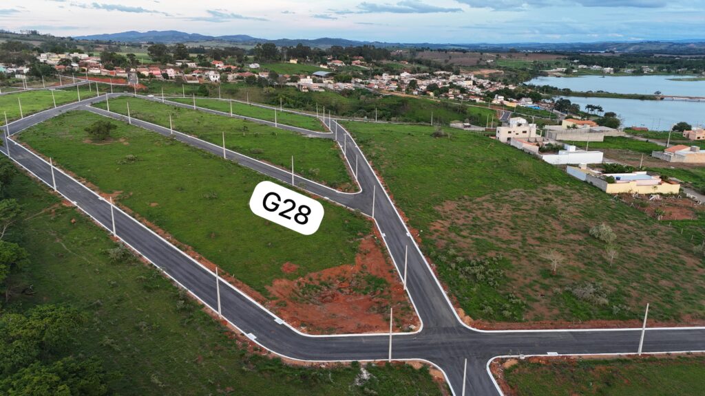 Lote G28 no Bairro Vista do Rio Grande, Macaia, MG