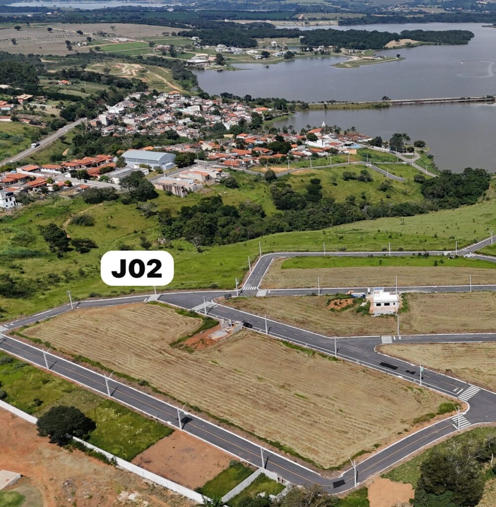 Lote J02 no Bairro Vista do Rio Grande, Macaia, MG